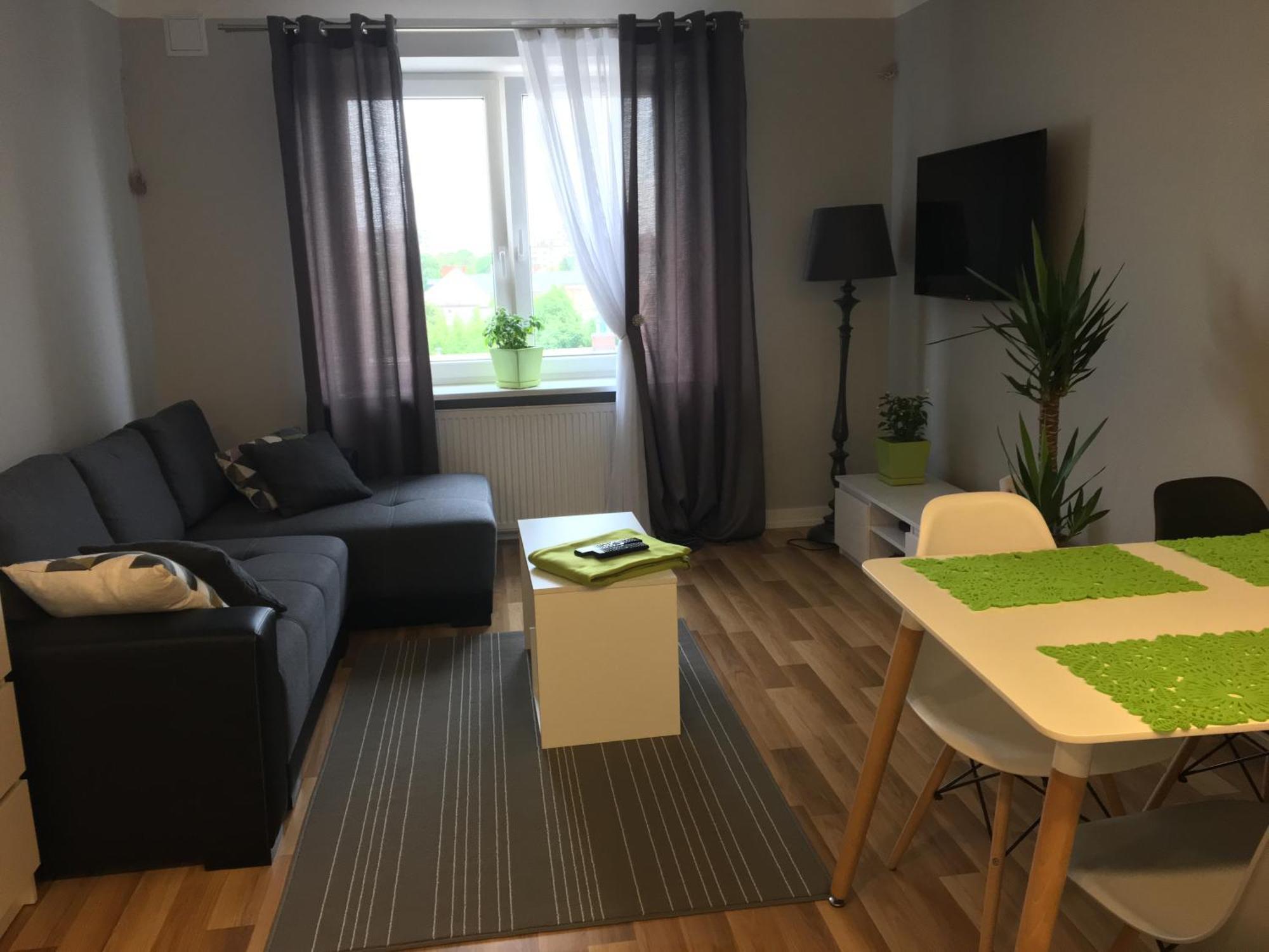 Family & Business Elegant Apartments Rynek Centrum Downtown - 2 Bedroom, Balcony, Parking Кельце Экстерьер фото